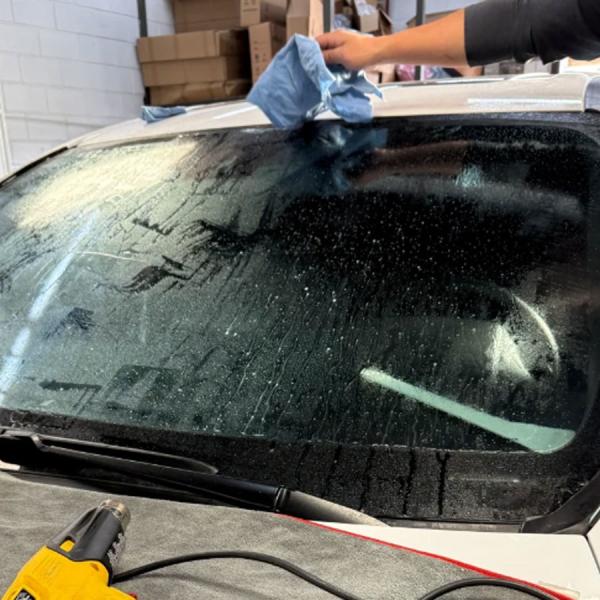 18% Visible Light Transmittance Car Glass Film Easy Installation UV Protection