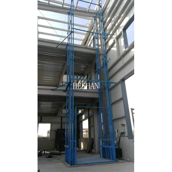 Стена подъема товаров склада лифта подъема груза подвала гидравлическая установила