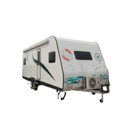 2-8 personnes ont moulé le mini camping-car Rv de batterie personnalisable de remorques de voyage moulées par fibre de verre