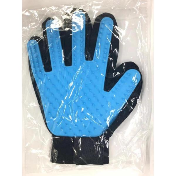 Расслабляющая перчатка холить кота массажа для гребня Дешеддинг волос любимца перчатки шерстей собак