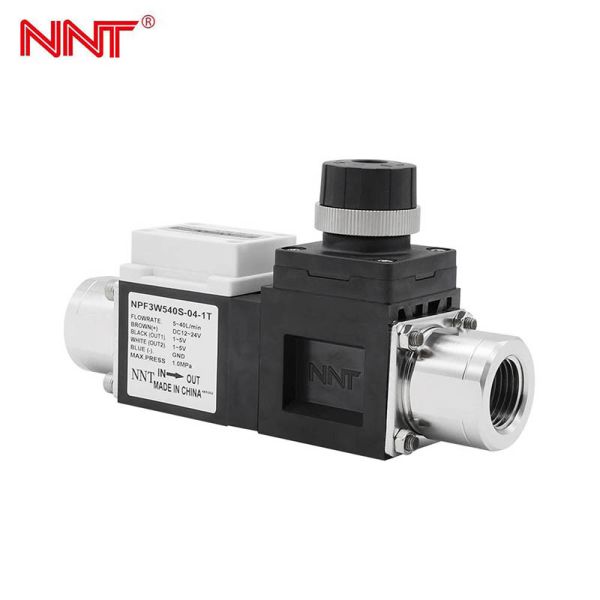 NNT NPF3W5 Digital Water Flow Sensor with 40% Compact Design for 0.5-250L/min Monitoring and IO-Link Integration