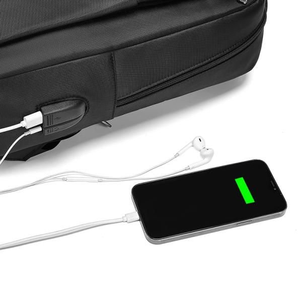 Nouvelle usine à vendre à chaud Guangzhou sac à dos sac à dos affaires sac à dos usb hommes voyage sac à dos portable étanche