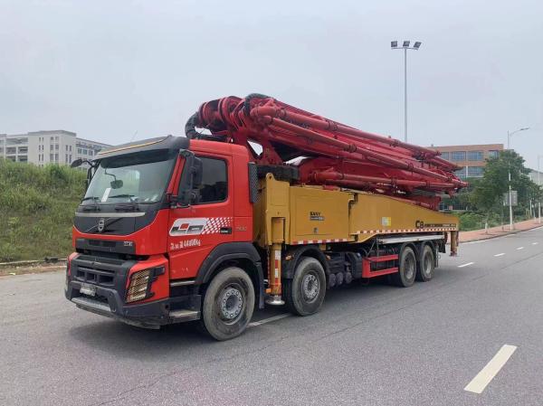 180m 178 rouge Volvo châssis 56m Béton d'occasion Pompes de camion de camion Pompes montées pour le bâtiment