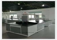 Piso - resistencia montada de los muebles del laboratorio de electrónica al ácido y al álcali