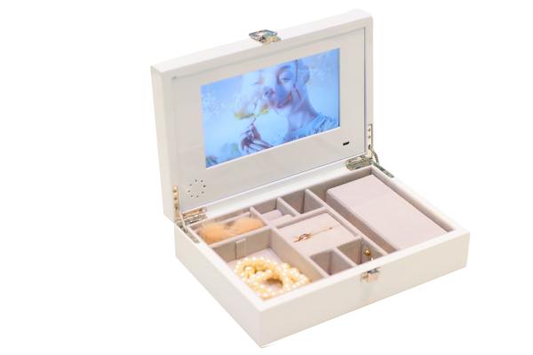 Customized Style LED Show Present Box with 4 Color Print Method