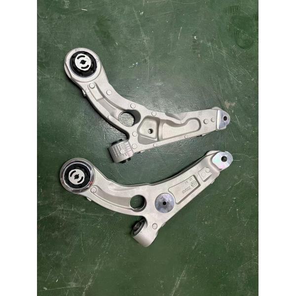 Front Lower Right Control Arm OE NO. 4877839AE For JEEP CHEROKEE 2014-2018 ZANETOL