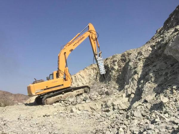 100mm Wide 15 Tonne Hydraulic Hammer For Mini Excavator Top Type