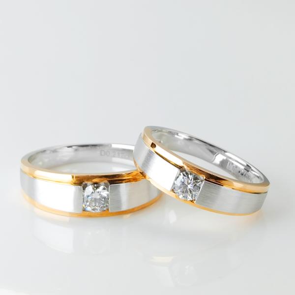 Important Occasion Men17 Women12 18k Gold With Diamond Ring