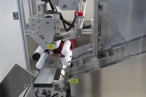 Máquina etiquetadora de tubos redondos de aluminio para crema facial cosmética Npack, máquina etiquetadora de tubos blandos de plástico