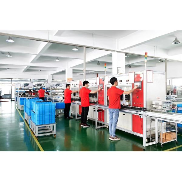 IEC MCCB Moulded Case Circuit Breakers 3 Pole 4 Pole Main Switch Circuit Breakers
