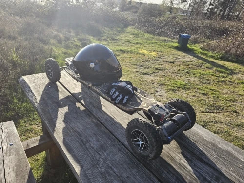 Electric skateboard helmet15 years factory for electric scooter helmet fiber glass material super light