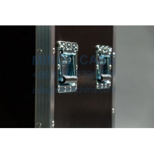 Large Capacity Aluminum Hard Transport Custom Made LED Strips Flight Case