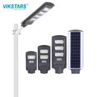 Todo en una lámpara de calle solar LED IP66 Blanco frío para iluminación exterior