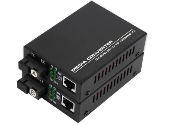 10/100M single fiber single mode fiber to ethernet converter in black