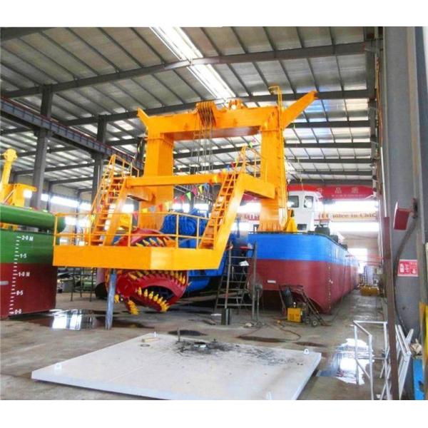 Discharge Distance 2000m 45&deg; Power 1233kw Equipment Dredger with Siemens PLC System