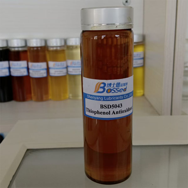 BSD-5043 Additif de refroidissement antigel au thiophénol antioxydant pour huile moteur marine