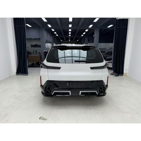 For BMW XM Carbon Fiber Body Package XM Upgrade MXD Style Carbon Fiber Front Lip Diffuser Spoiler Side Skirt