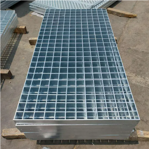 Hot-DIP Galvanized Pressure Locked Steel Grating with 6000 Series Aluminum and 300 Series Stainless Steels in 20×3 Size