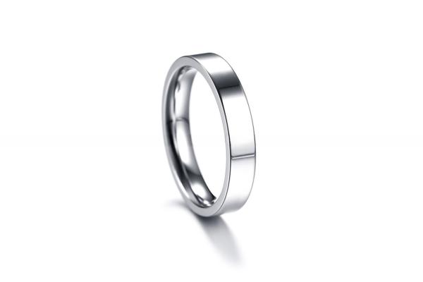 Women Stainless Steel Flat Rings Silver / Rose Gold / Gold Plated Polished Stackable 4mm