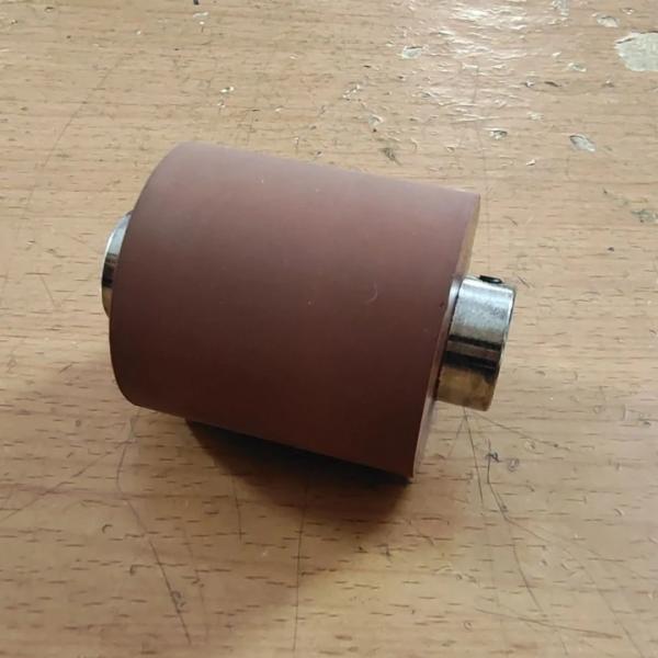 R7-34 Rubber Roller For High Speed Nylon Zipper Sewing Machine