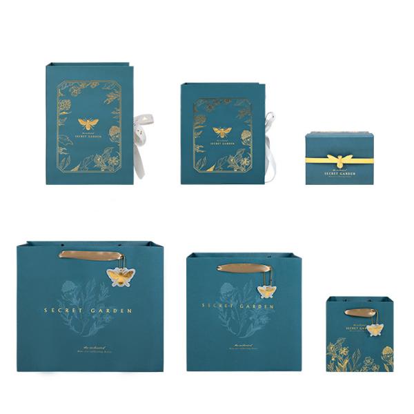 Manufacturer Customized Recyclable Wholesale party personalised gift box with Ribbon