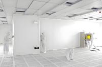 Salle blanche modulaire à contrôle environnemental intelligent avec écran tactile 10 pouces pour la surveillance de la température en temps réel