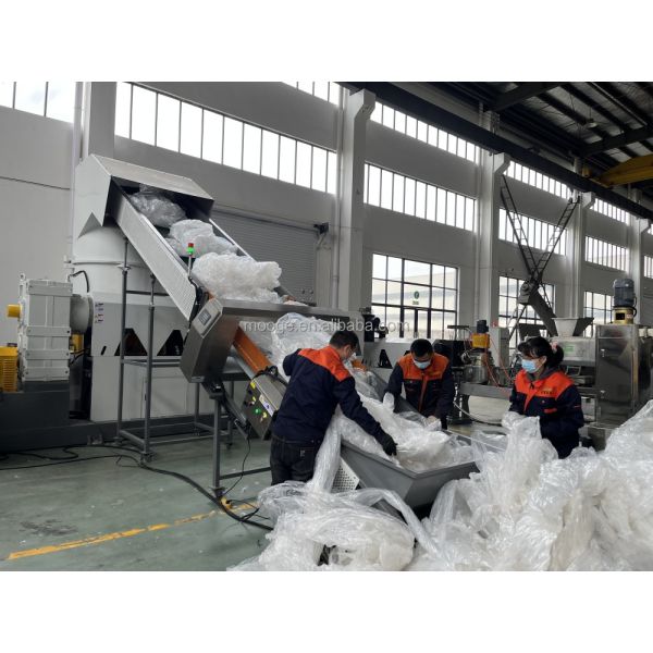 Automatic PP PE Plastic Film Granulator Machine