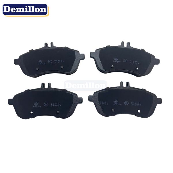 0054200820 0054201220 Demillon Auto Parts Brake System Front Brake Pads for Mercedes-Benz W204 W212 R172 E200 E220 E250 C180