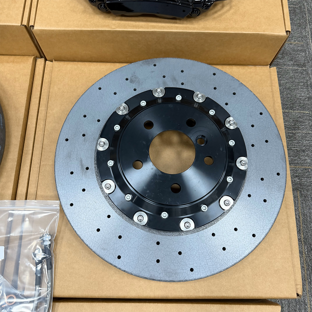 Carbon Ceramic Brake Disc Kit OEM Iron Disc Replacement Ceramic Brake Disc Tuning Brake System Fits Royce Ghost Phantom Cullinan