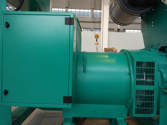 470kw/588kva 50Hz Cummins Diesel Generator With Faraday Alternator , Water Cooled Three Phase