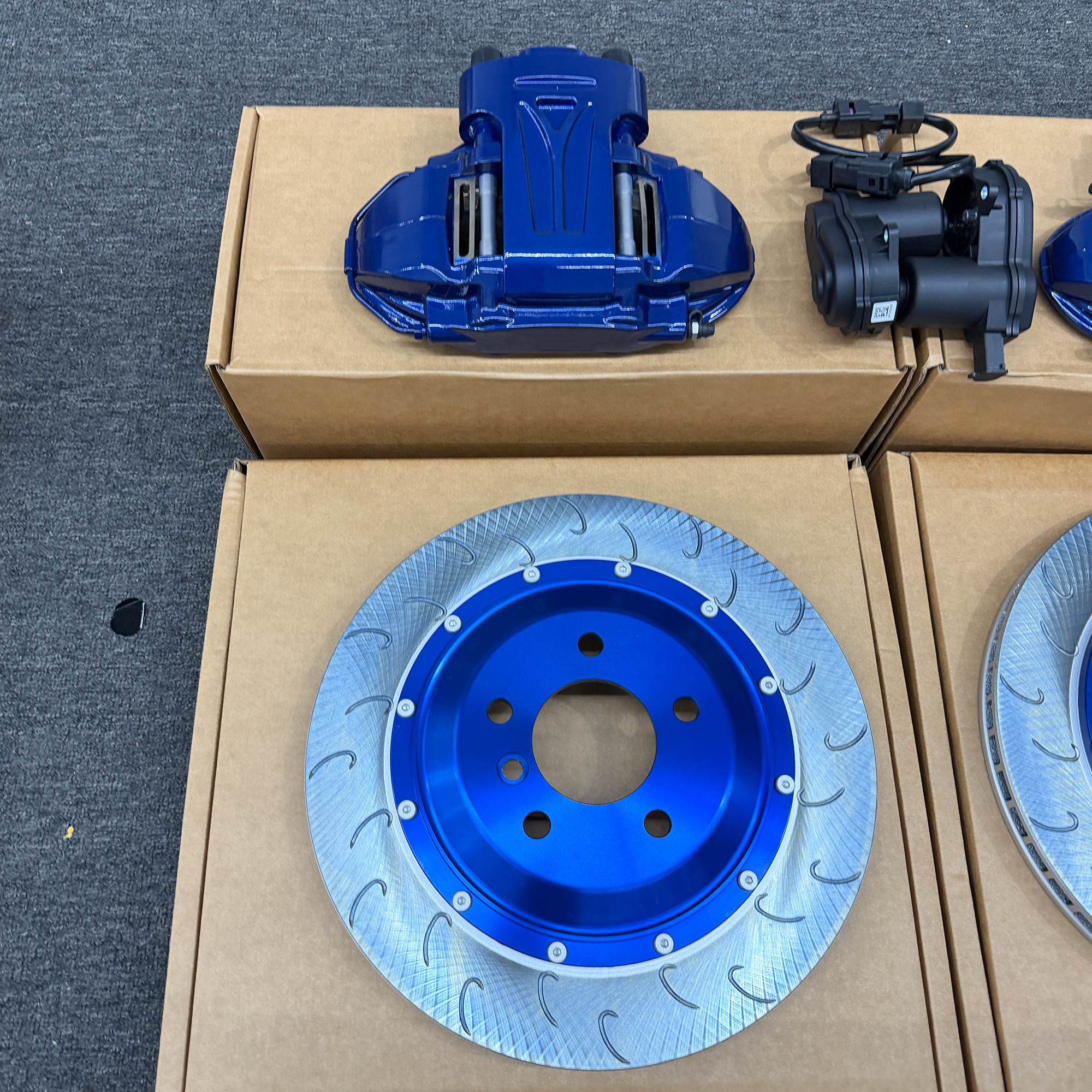 Factory High Custom For Brembo GT6 With Rear EPB 4Pot  For Alfa Romeo Giulia Q4 OEM 50541494 Big Brake Kit