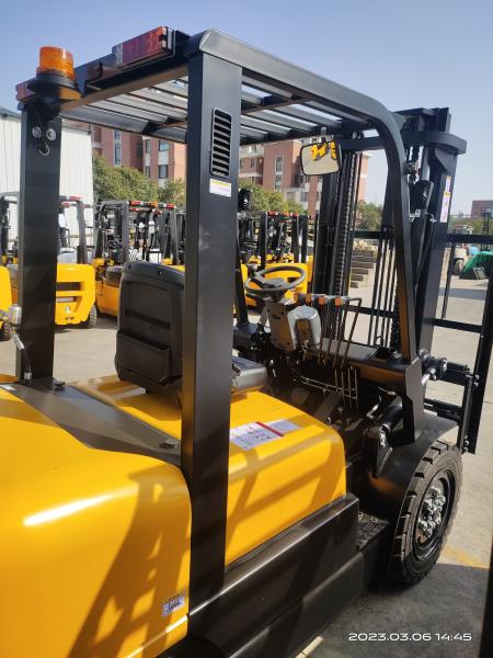 High Quality Container Mast Forklift Gas Lifter 2ton 3 Ton 3.5ton Lpg Gasoline Forklift