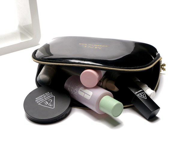 SGS Custom Cosmetic Bags For Ladies , Black Soft PU Leather Makeup Organizer Bag