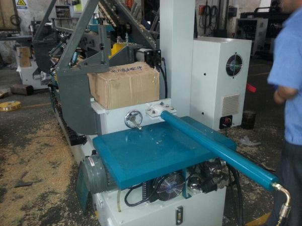 High efficiency wood lathe produce wood stairs wooden chair legs lathe