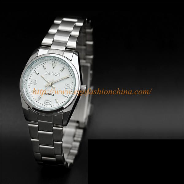 Lady Watch Quartz Watch Fashion Jewelry Watch Woman Quartz Watch Diamond Watch Luxury Hot