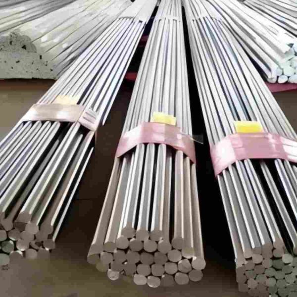 2205 (UNS S31803 / S32205 /1.4462) Duplex Stainless Steel Round Bar