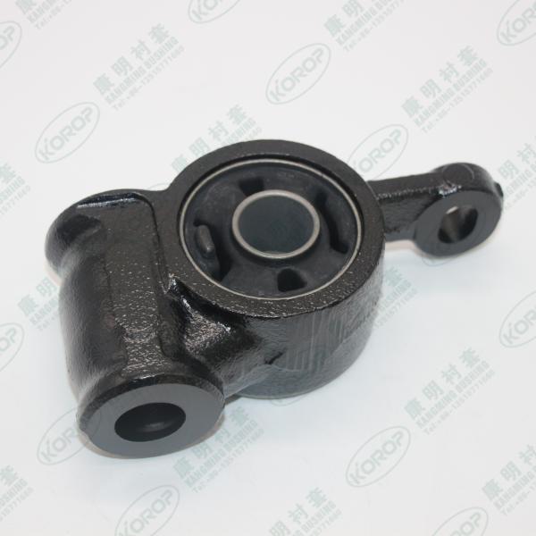 Mais baixo braço de suspensão B60S-34-350 dianteiro Bush de borracha GHP9-34-300B GHP9-34-300C