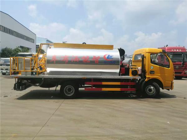6000L caminhão de espalhamento de asfalto Bitumeno aquecido 6m3 Máquinas de construção rodoviária Dongfeng