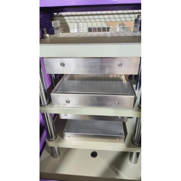 Custom 500×500mm Plate Vulcanizing Machine For Rubber Products