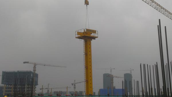 Reliable Concrete Tower Boom 380V / 50Hz High Wear Resistance Bend