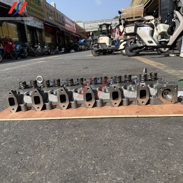 Excavator Part 3967458 For 6BT5.9 Diesel Engine Cylinder Head