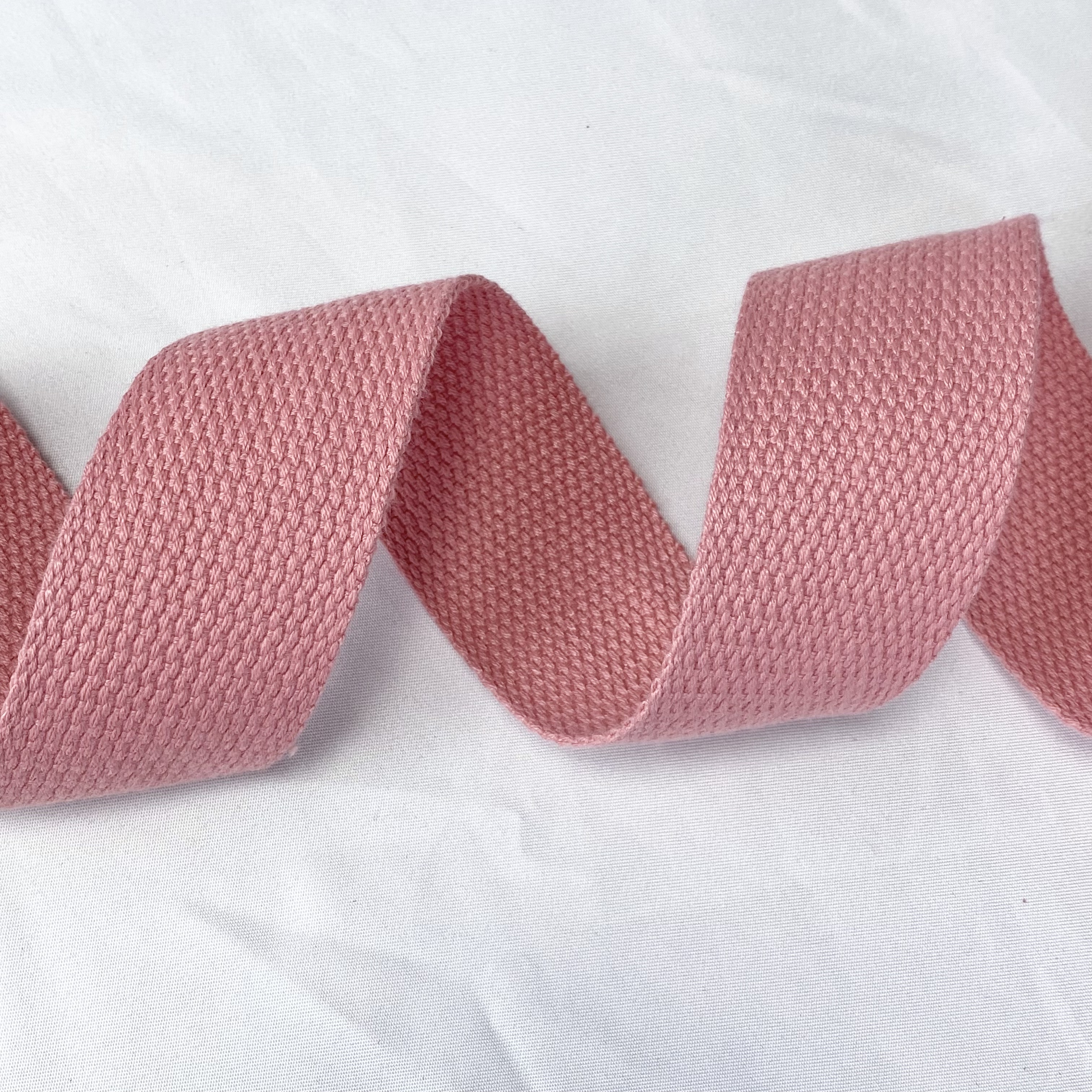 Soft bead Polyester-cotton webbing in a variety of colors Dupont Tote bag strap Textiles