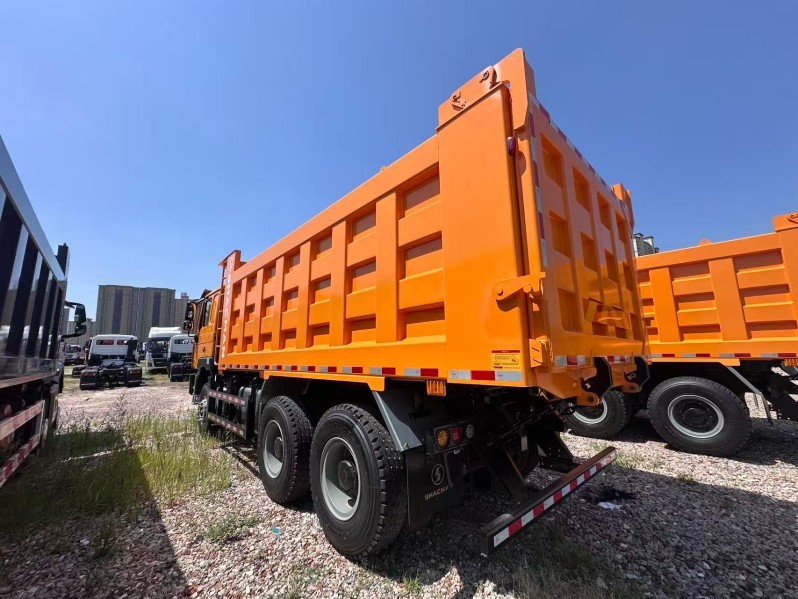 SHACMAN F3000 6×4 336HP High Speed Dump Truck 500L Aluminum Tank 90km/h for Multi-Site Operations