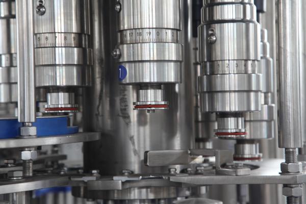 Rotary Type Drinking Bottle Filling And Capping Machine For Packed Drinking Water