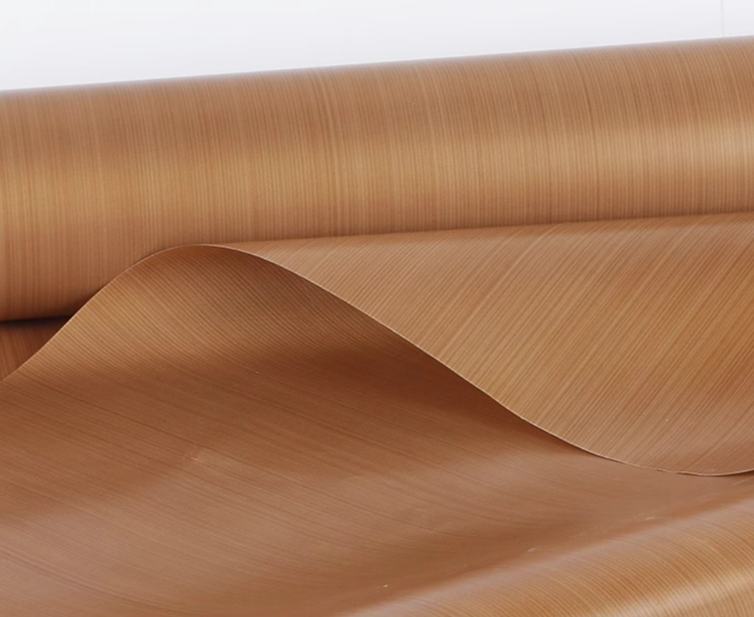 High Temperature Resistant PTFE Coated Fiberglass Fabric with 200%-320% Elongation At Break and Non Stick Surface