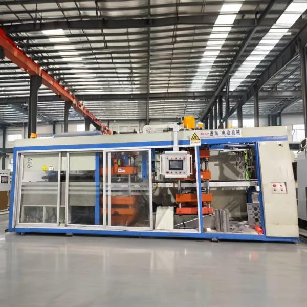 710*610mm Plastic Vacuum Forming Machine