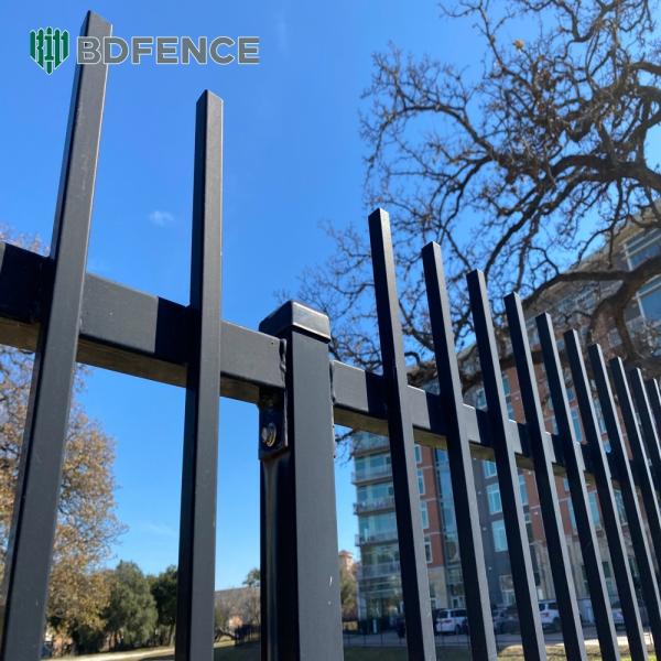 Galvanized Finish Tubular Steel Fence Corrosion-Proof