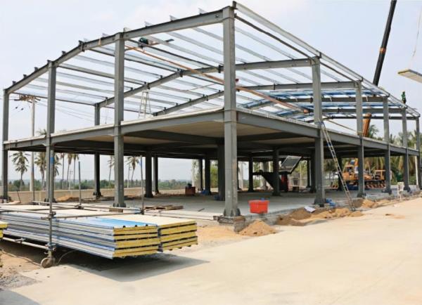 Modern Prefabricated Metal Frame Construction School Big Industrial Building Shed And Customizable With Gutter Option