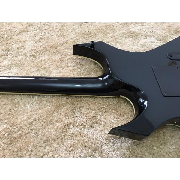 B.C.RICH custom guitar Black Floyd rose Quilted maple body with EMG active pickups Ebony fretsboard colorized MOP inlay