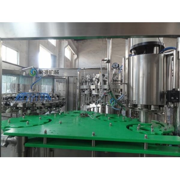 Машина завалки 8000BPH стеклянной бутылки Carbonated напитка автоматическая с крышкой кроны
